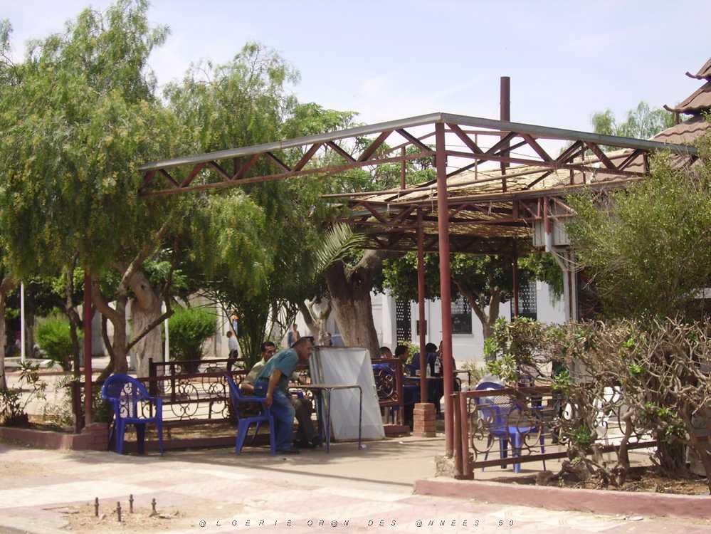 ORAN 2008 HIPPODROME 03 SQUARE GARSON.jpg